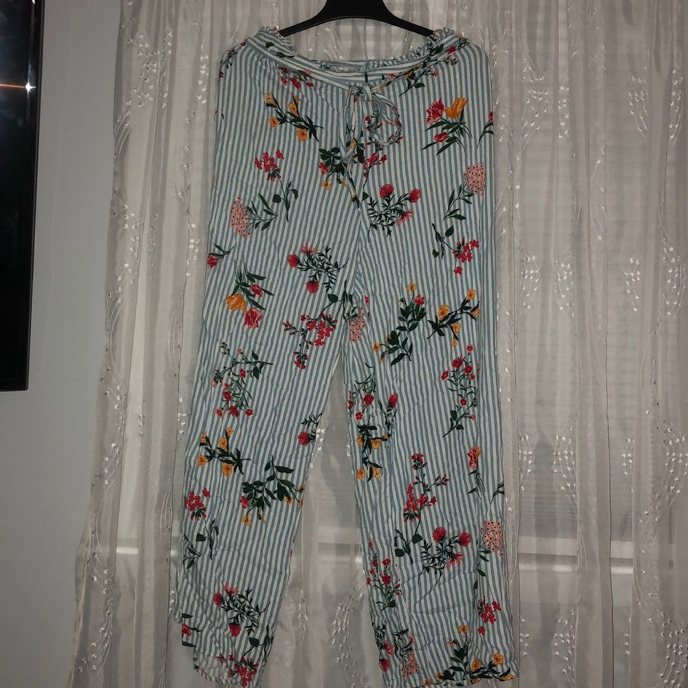Wide leg floral print pants